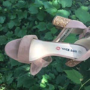 Baby pink strappy suede sandals w/ rose gold heel!